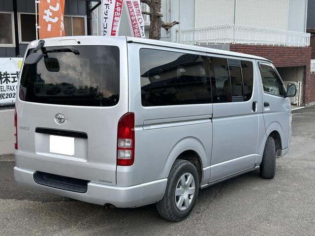 HIACE van 4WD