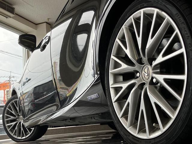 LEXUS IS300h