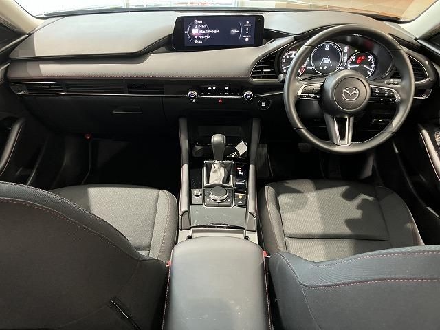 MAZDA3 SEDAN