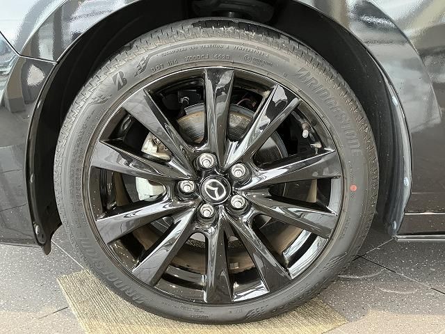 MAZDA3 SEDAN