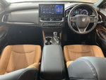 CROWN sedan hybrid