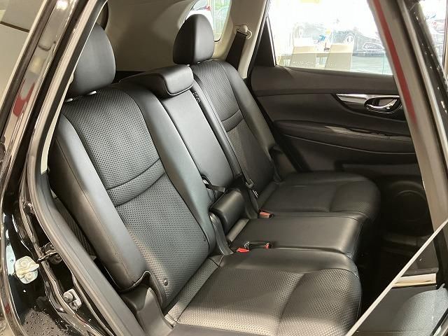 X-TRAIL 2WD