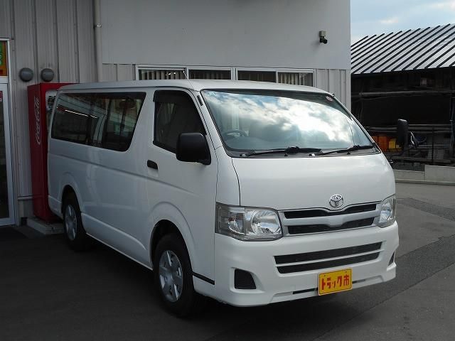 HIACE van 4WD