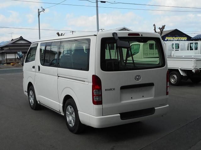 HIACE van 4WD