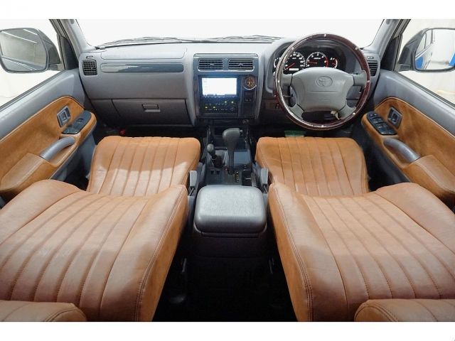 LANDCRUISER PRADO