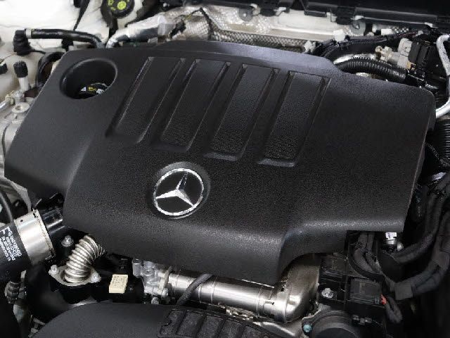 MERCEDES BENZ CLA class