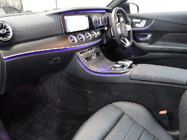 MERCEDES BENZ E class coupe