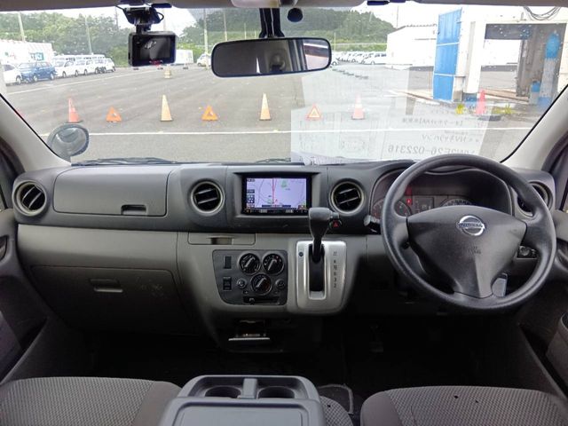 NV350 CARAVAN 1.2t