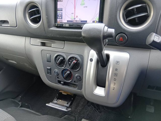 NV350 CARAVAN 1.2t