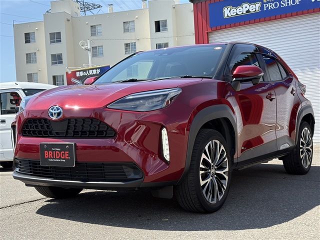 YARIS CROSS HYBRID