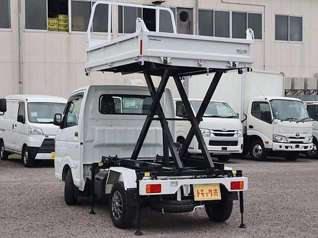 CARRY truck 4WD