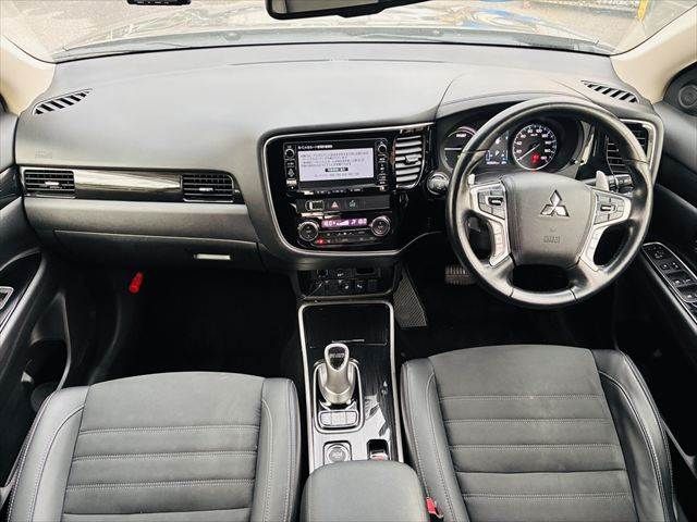 OUTLANDER PHEV