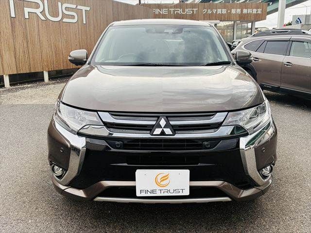 OUTLANDER PHEV