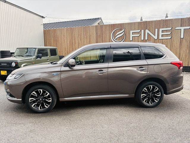 OUTLANDER PHEV