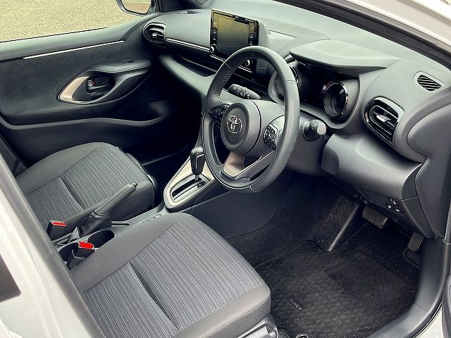 YARIS HYBRID