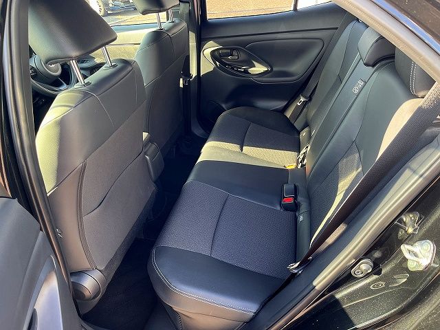 YARIS CROSS HYBRID