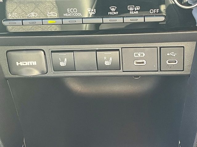 YARIS CROSS HYBRID