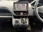 VOXY HYBRID
