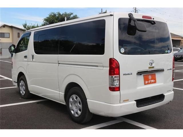 HIACE van 2WD