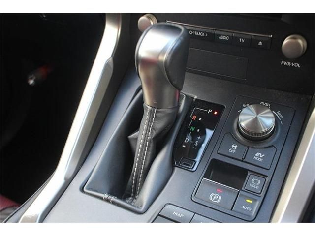 LEXUS NX300h