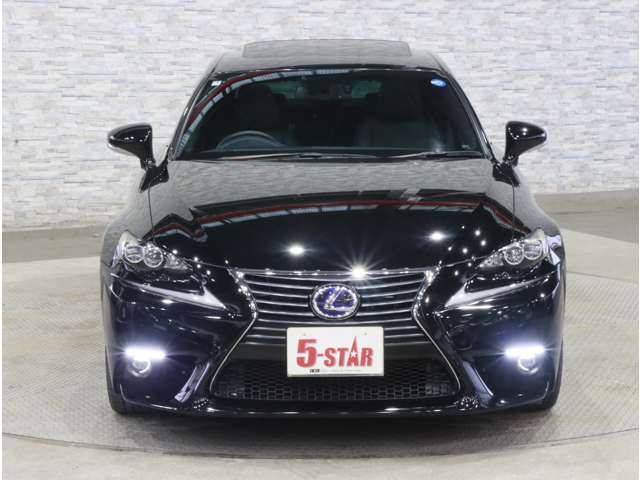 LEXUS IS300h