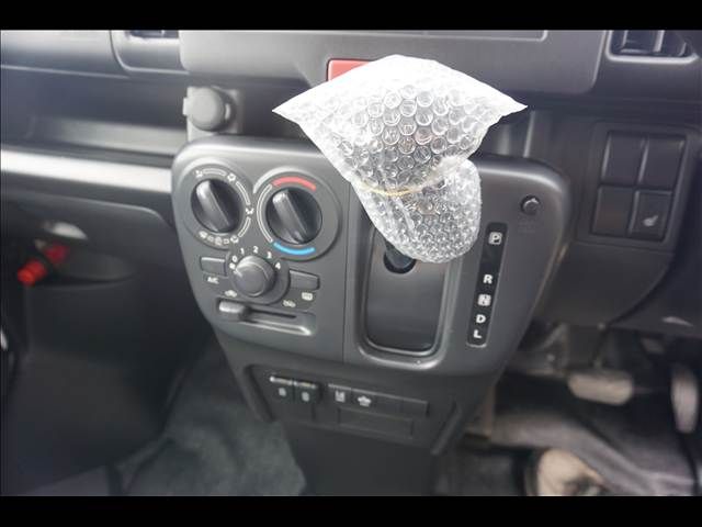 CLIPPER van