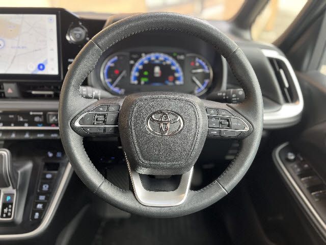 NOAH HYBRID