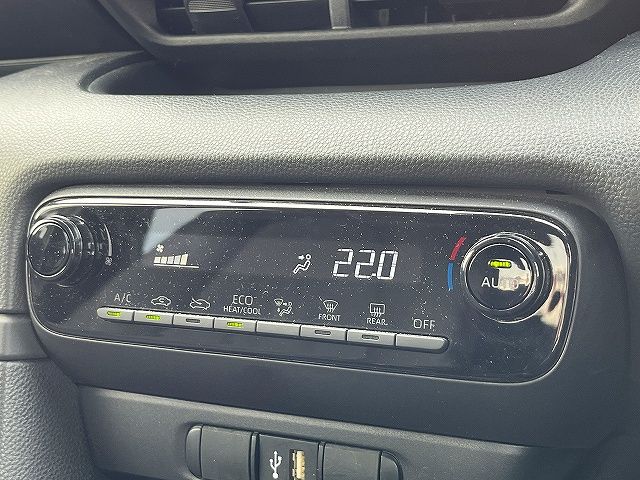 YARIS HYBRID