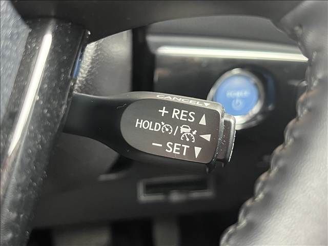PRIUS 4WD