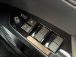 PRIUS 4WD