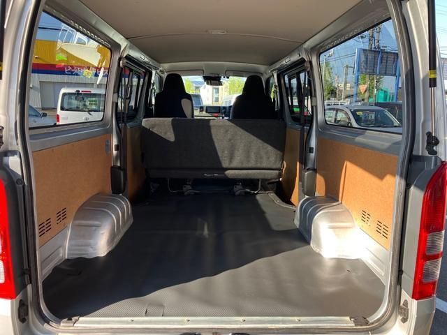 HIACE van 4WD