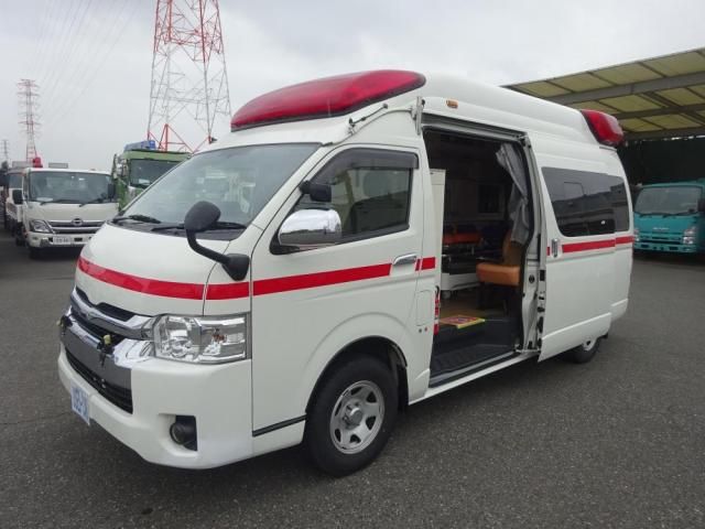 ハイエース