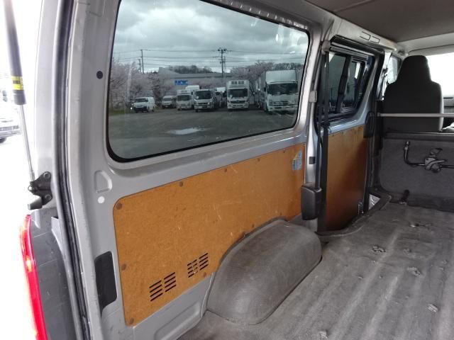 ハイエース