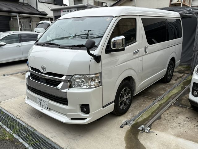 HIACE wagon