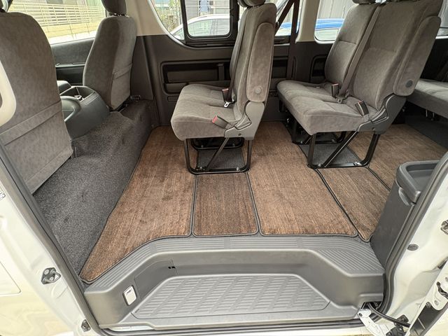 HIACE wagon