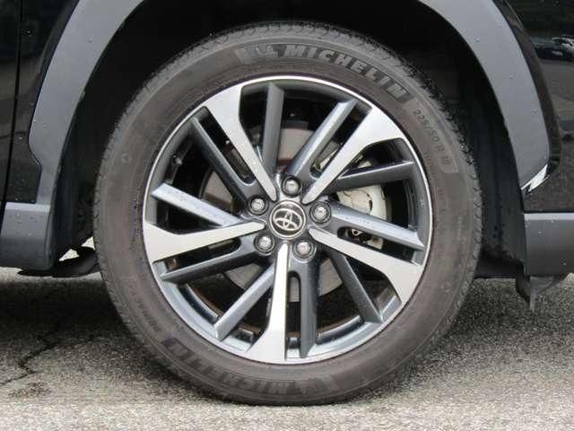 COROLLA CROSS HYBRID