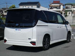 VOXY HYBRID 4WD