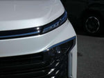 VOXY HYBRID 4WD