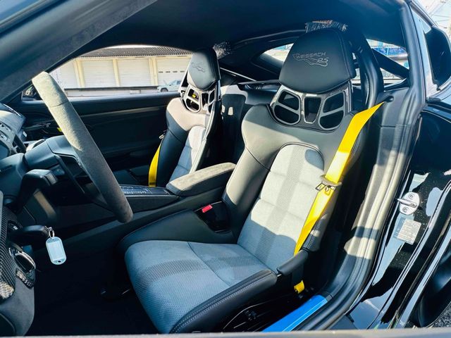 PORSCHE 718CAYMAN