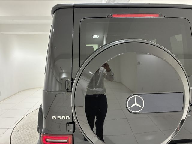 MERCEDES BENZ G class