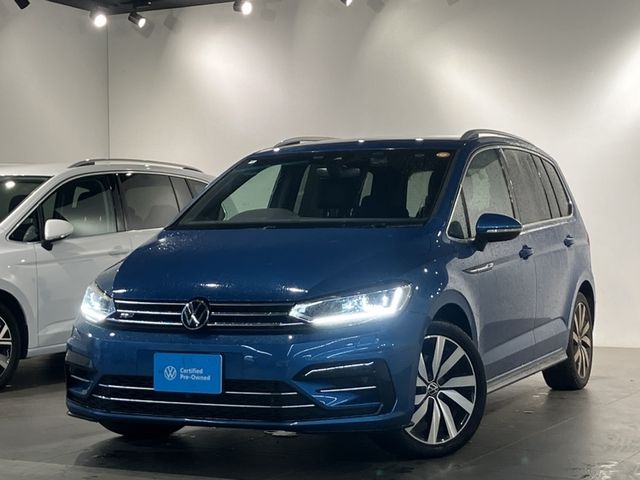 VOLKSWAGEN GOLF TOURAN