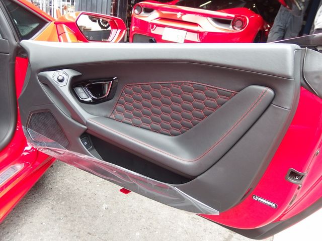 LAMBORGHINI HURACAN Spider