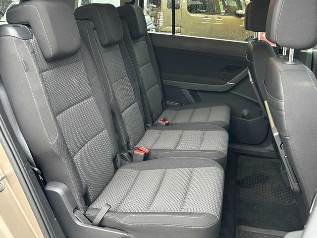 VOLKSWAGEN GOLF TOURAN