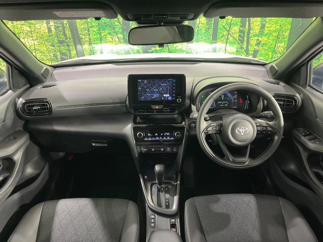 YARIS CROSS HYBRID