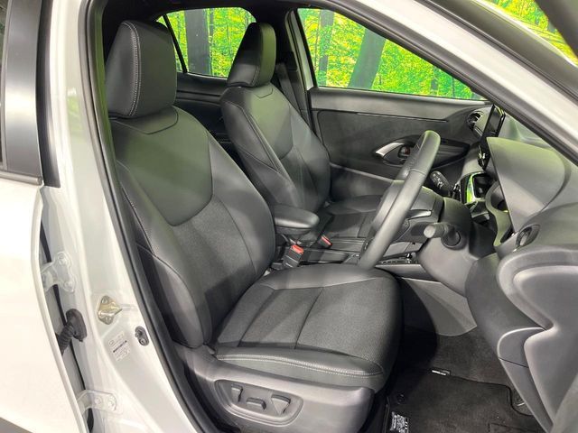 YARIS CROSS HYBRID
