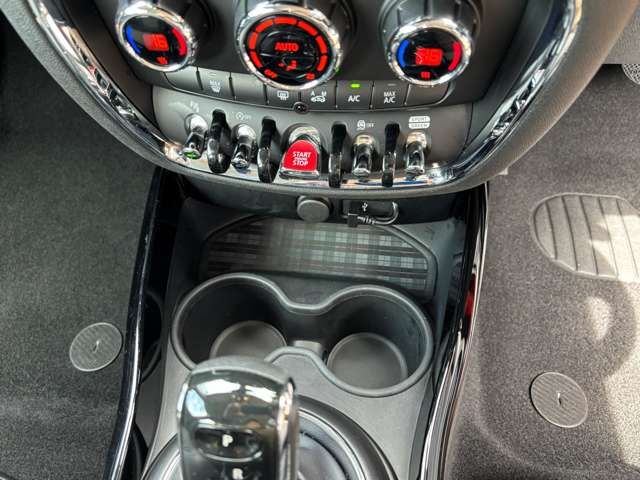 MINI COOPER SD CLUBMAN