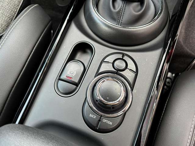 MINI COOPER SD CLUBMAN