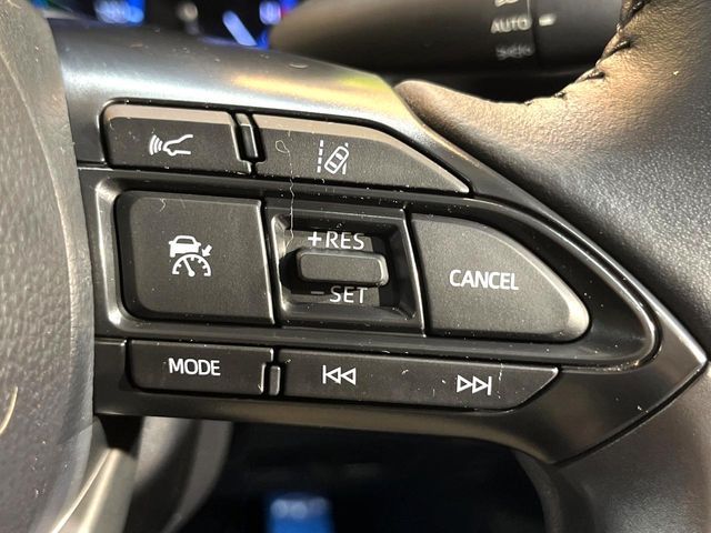 YARIS CROSS HYBRID