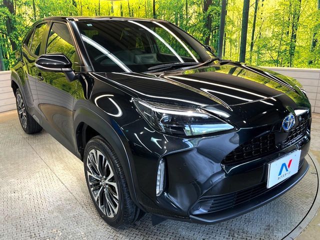 YARIS CROSS HYBRID