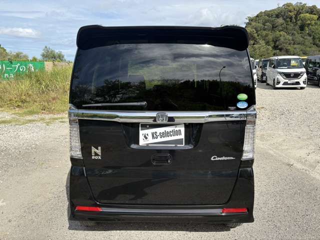 N BOX CUSTOM